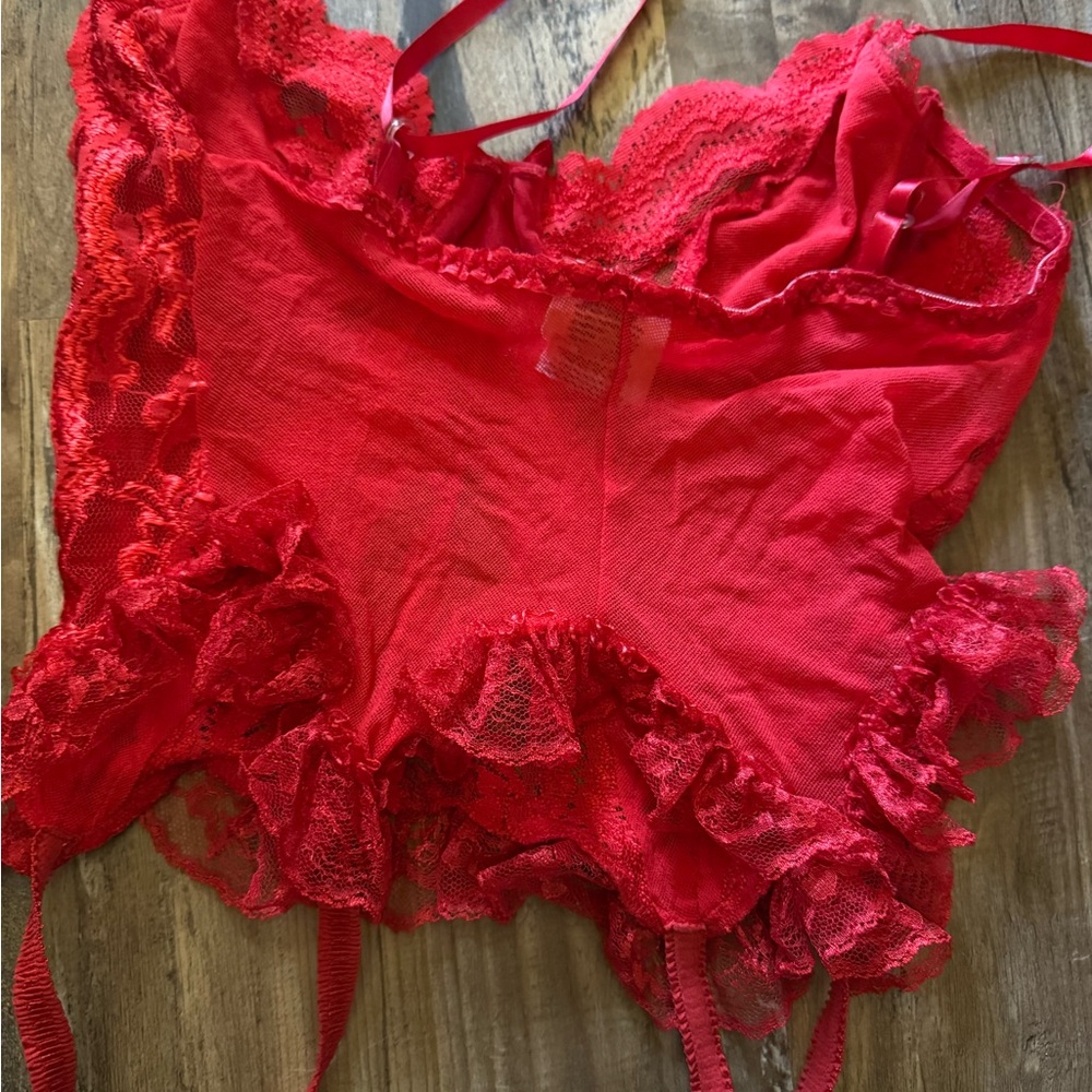 Red Lace Women's Intimate Wear - Picture 5 of 6